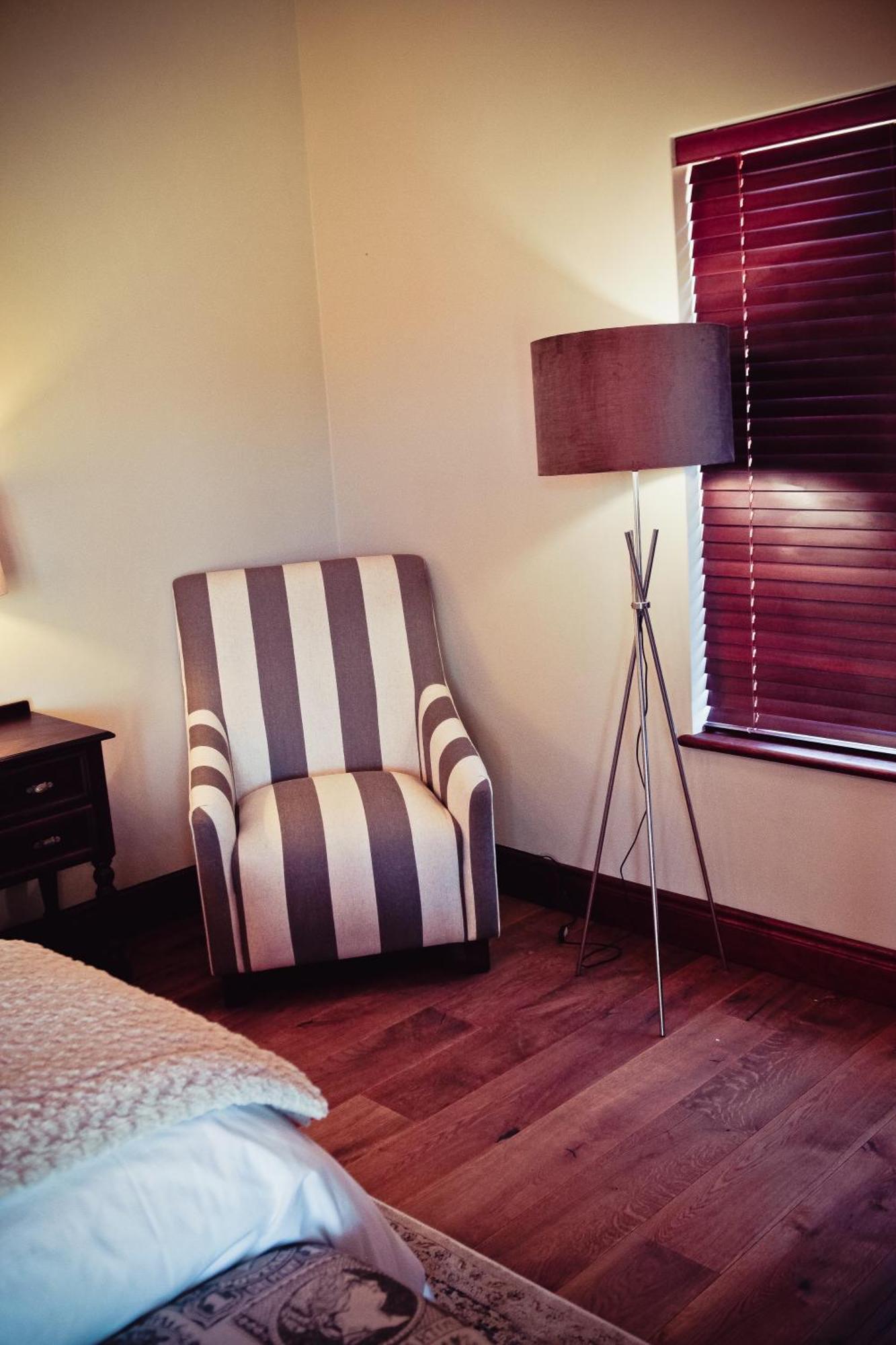 Under Oaks Guesthouse Paarl Chambre photo