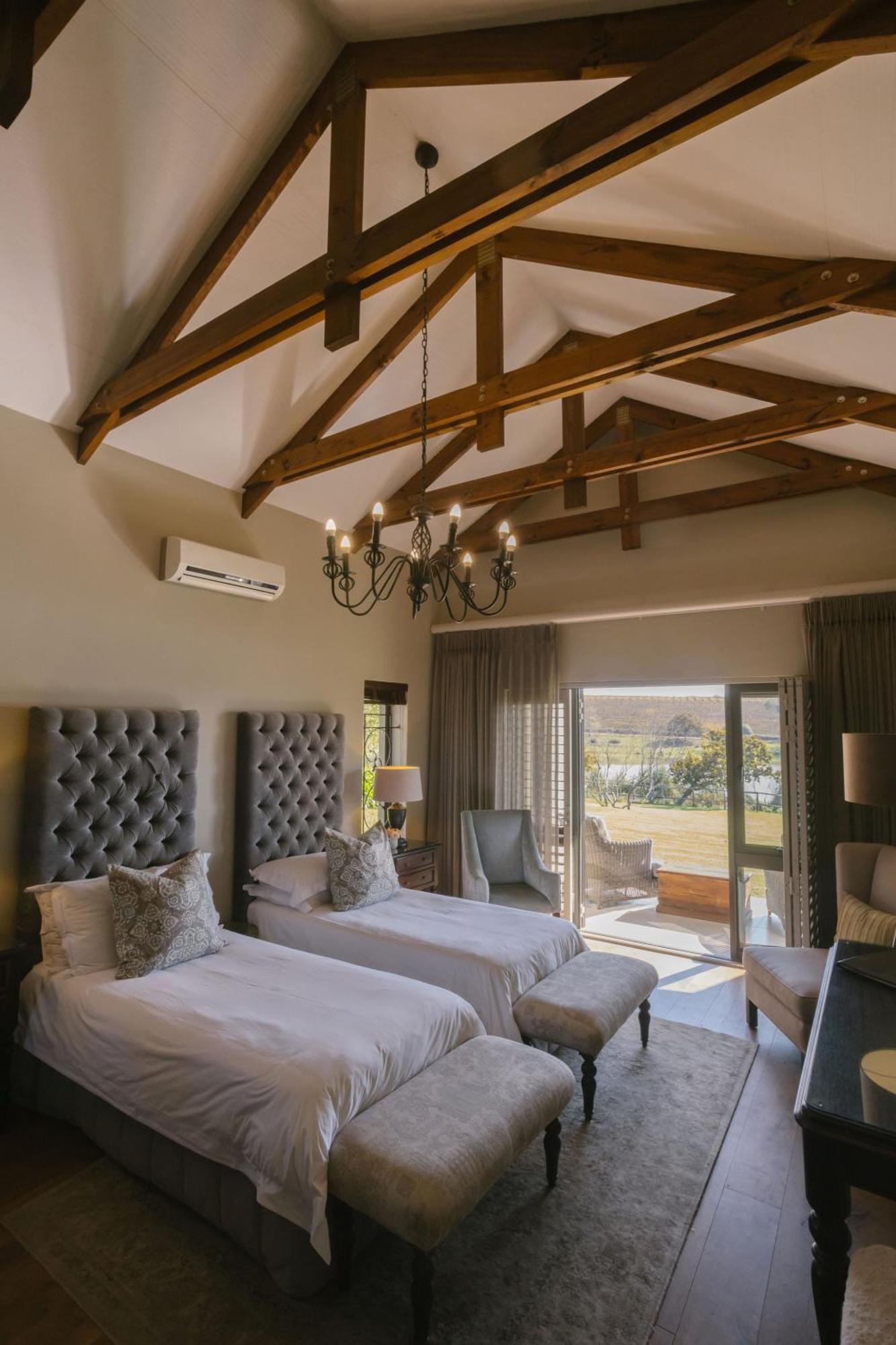 Under Oaks Guesthouse Paarl Extérieur photo