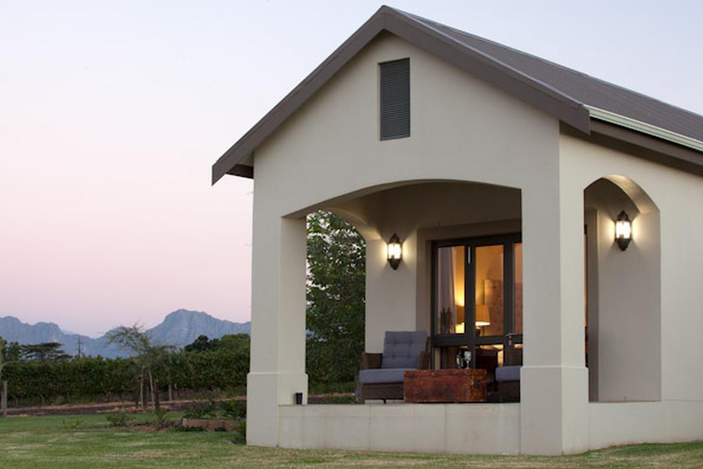 Under Oaks Guesthouse Paarl Extérieur photo